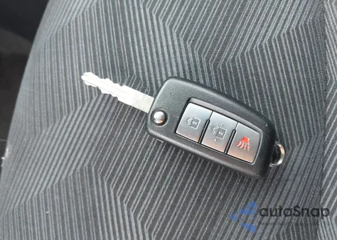 2015 Nissan Rogue S z USA, uszkodzony, nr VIN KNMAT2MV6FP589536